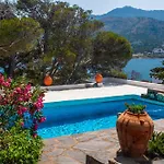 Villa La Lloia, Amazing On La Costa Brava El Port De La Selva